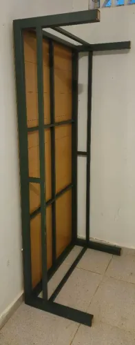 Cama estruturada de ferro