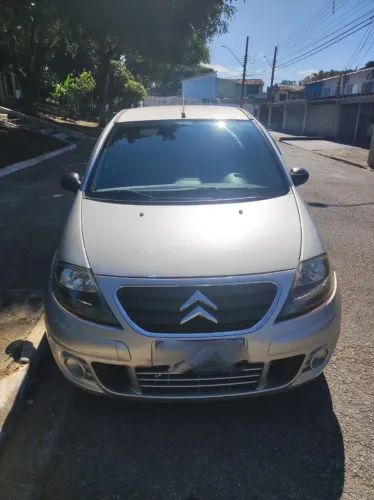 Citroen C3 GLX 1.4/ GLX Sonora 1.4 Flex 8V 5P 2012