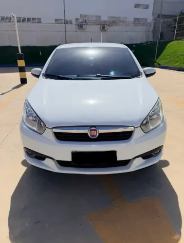 Fiat Grand Siena Essence 1.6 Flex 16V 2014