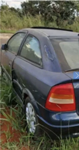 Astra 99 1.8 com teto solar vendo peças 
