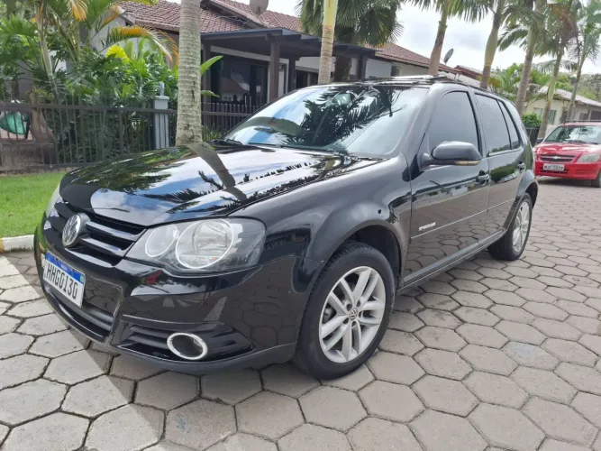 Volkswagen Golf Sportline 1.6 MI Total Flex 8V 4P 2012