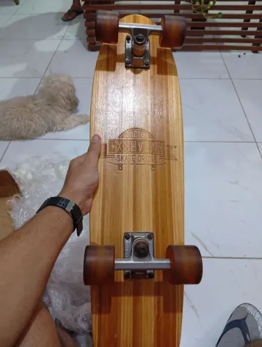 Skate de bambu