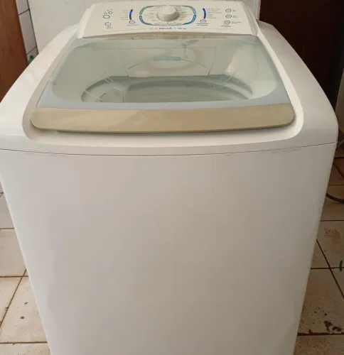 Vendo máquina de lavar roupa