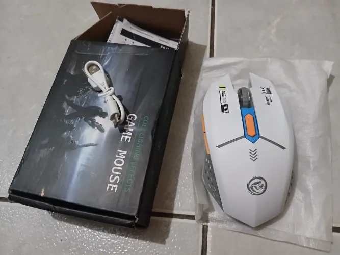 Vendo esse  mouse gamer 