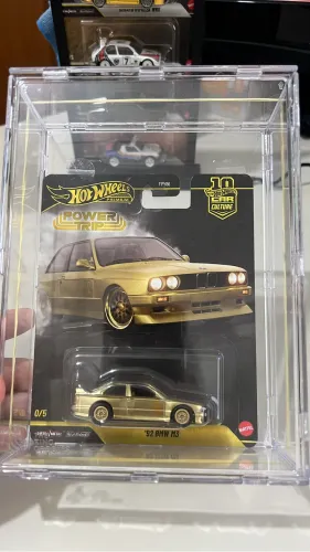 SUPER CHASE Hot Wheels Power Trip