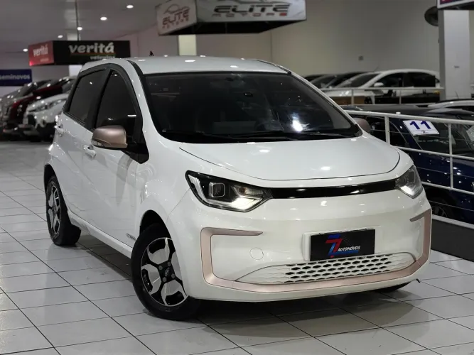 JAC E-JS1 62cv 5P Aut. (elétrico) 2025