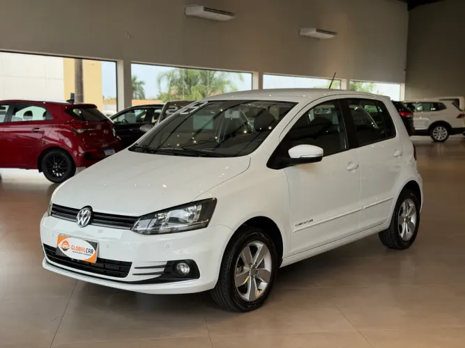 Volkswagen Fox Comfortline 1.6 Flex 8V 5P 2018