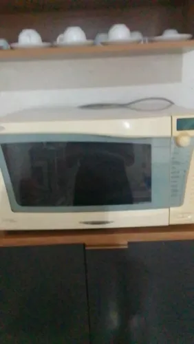 Vendo microondas esta funcionando tudo só não está esquentando
