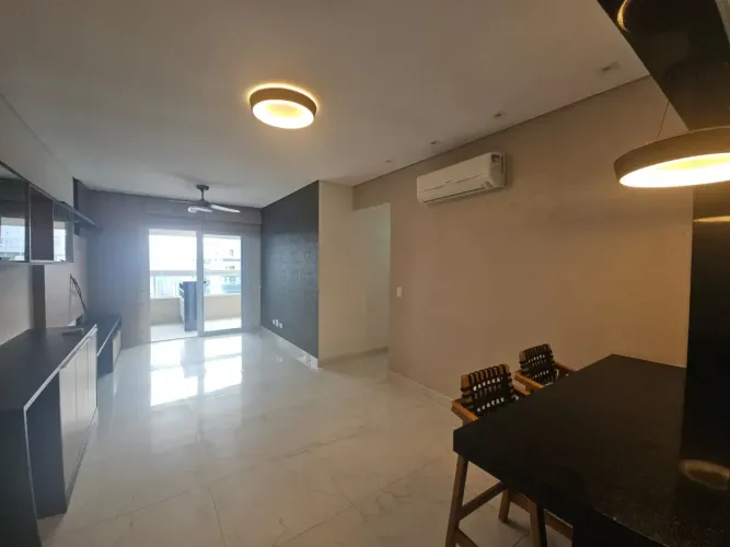Apartamento de 3 quartos para locação no Canto do Forte - Praia Grande - SP