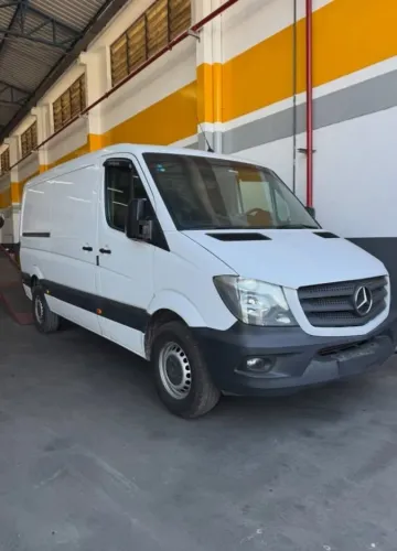 Mercedes-Benz Sprinter Furgão 2.2 Cdi 313 Street Longo Teto Baixo