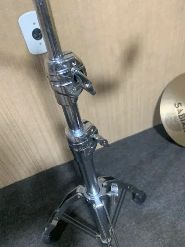 Estante Girafa Pearl BC900 semi nova