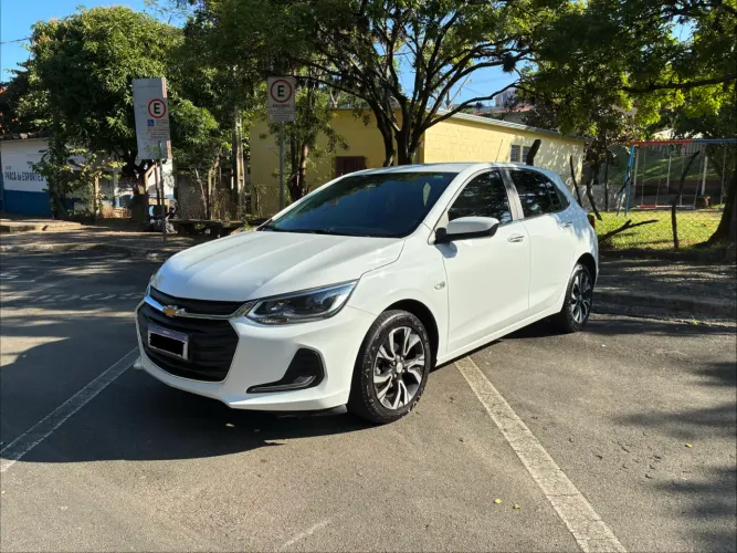 Chevrolet Onix Hatch Premier 1.0 12V TB Flex Aut. 4P 2023