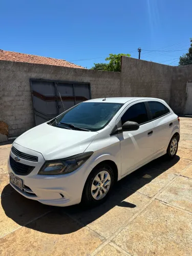 Chevrolet Onix JOY Hatch 1.0 8V Flex Mec. 4P 2019
