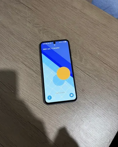 Samsung S23 em estado de novo