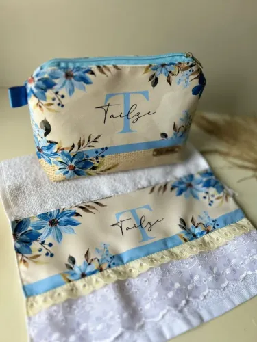KIT NECESSARIE + TOALHA PERSONALIZADO