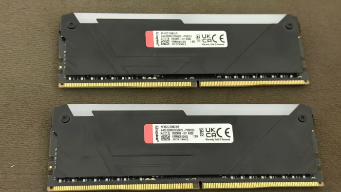 kit Memória Kingston Fury 16GB 2X8GB 3200 MHZ RGB