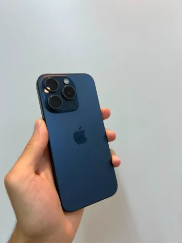 Seminovo - iPhone 15 Pro 256GB Titânio Azul 80% - Retirada Loja Savassi Shopping