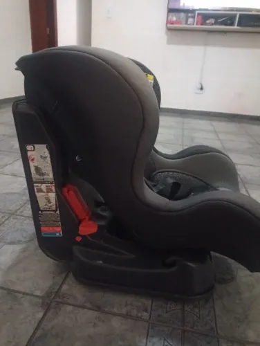 Cadeirão de Carro 18kg