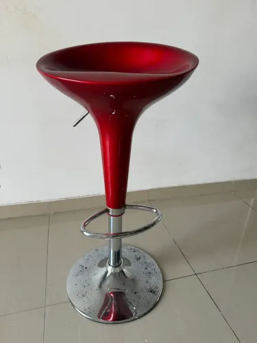 Banco / Banqueta Bar - Vermelho(a)