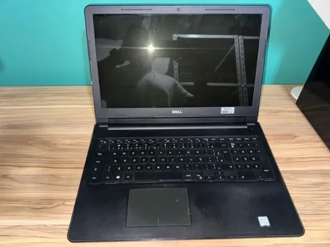 Notebook Dell Inspiron 3567 - i3 | SSD 120GB | Windows 11