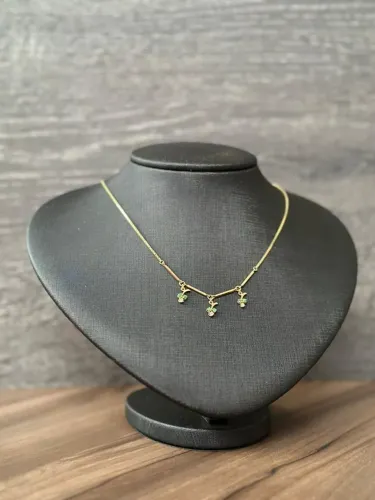 Corrente / Colar Ouro 18k com com 3 pingentes articulados (pedras verdes e brancas) 7.2g