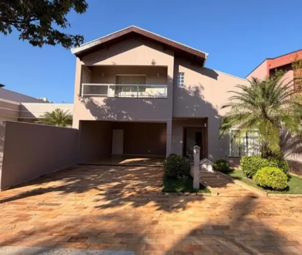 Casa em Condomínio 3 Quartos no Residencial Roland I