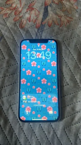 iPhone 12 com avarias 