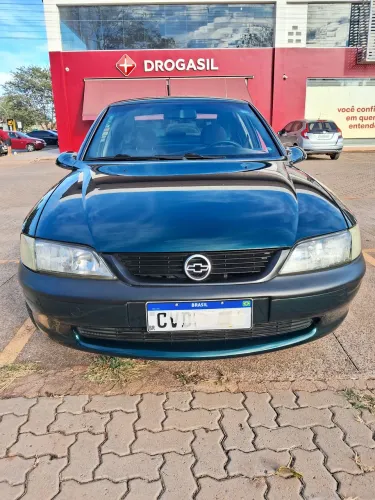 Chevrolet Vectra GL 2.2 / 2.0 MPFI 1998