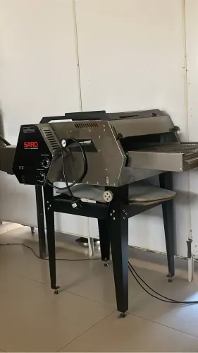 Forno esteira de pizza 