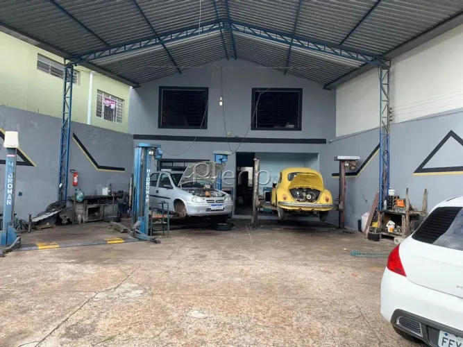 Barracão à venda e para alugar em Campinas, Vila Paraíso, com 131.75 m²