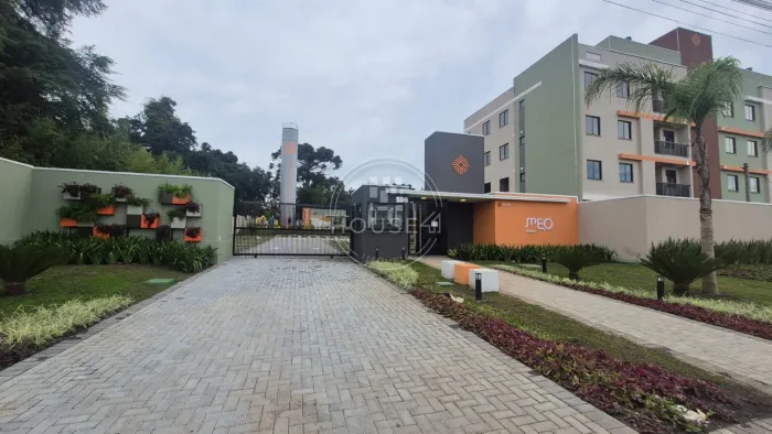 APARTAMENTO com 3 dormitórios à venda por R$ 600.000,00 no bairro Hauer - CURITIBA / PR