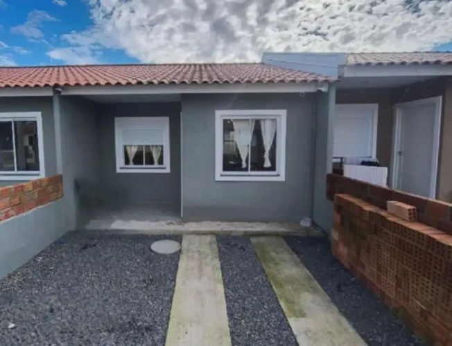 Casa para Venda em Cachoeirinha, Meu Rincão, 2 dormitórios, 1 banheiro, 2 vagas
