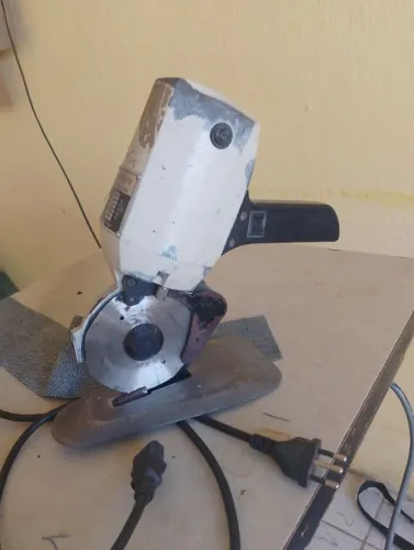 Máquina de corte singer 985 270168