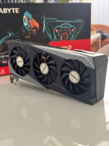 Rx 7600 8gb Gigabyte 3 Fans