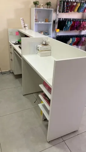 Balcão para loja em MDF