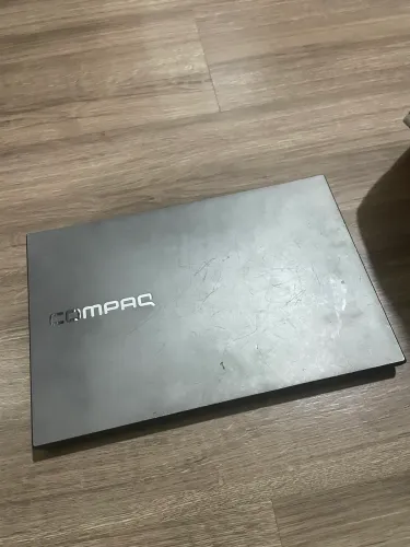 * ? Notebook Compaq em Ótimo Estado - Funcionando Perfeitamente