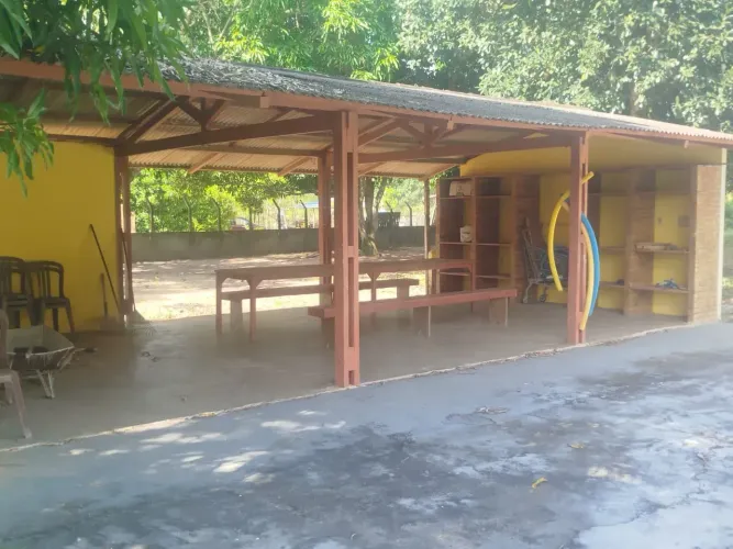 VENDO FAZENDA EM SÃO JOSÉ DO MIPIBU, COM 1.5 HECTARE, COM 4 CASAS, NO VALOR DE 700 MIL.