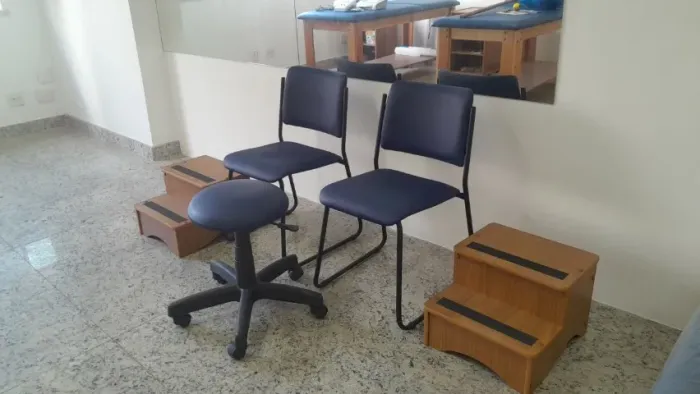 CADEIRA MUNDI FIXA COM ENCOSTO