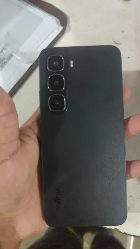 Vendo celular Hot60i 7 dias de uso 