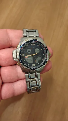 Relógio Citizen C720