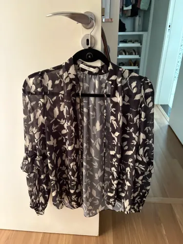 Blusa Shoulder