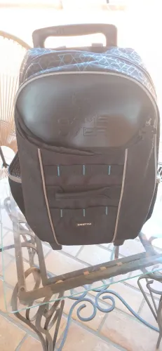 Mochila com rodinhas e lancheira