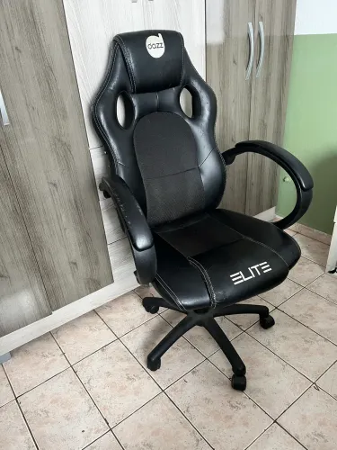 Vendo Cadeira Gamer Elite USADA