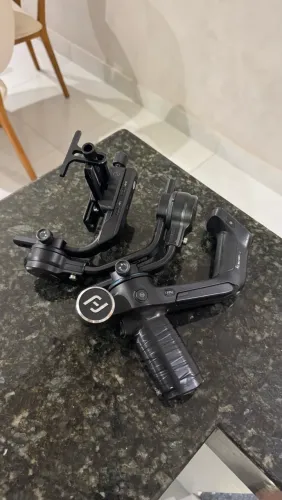 Gimbal Scorp-c (defeito)
