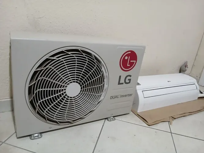 Vendo Ar Condicionado Split LG +IA 9000btus