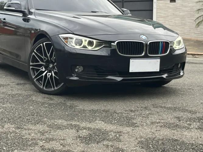 BMW 320I A Modern/sport TB 2.0/a.flex 16V 4P 2015