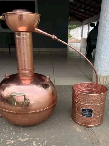 Vendo alambique de cobre martelado