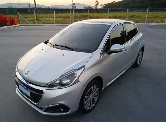 Peugeot 208 Griffe 1.6 Flex 16V 5P Aut. 2017