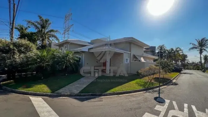 Sobrado para venda com 300 metros quadrados com 4 quartos em Tijuco das Telhas - Campinas