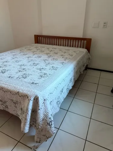 CAMA DE CASAL PADRÃO COM COLCHAO